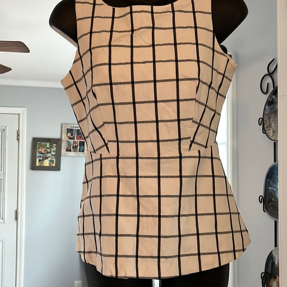 Size 2 Banana Republic shirt